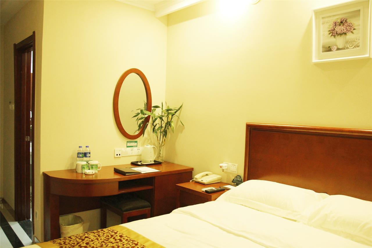 Greentree Inn Jiangsu Wuxi Jiangyin Zhouzhuang Shiji Avenue Business Hotel Esterno foto